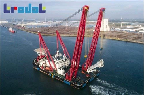 เครนลอยน้ำ